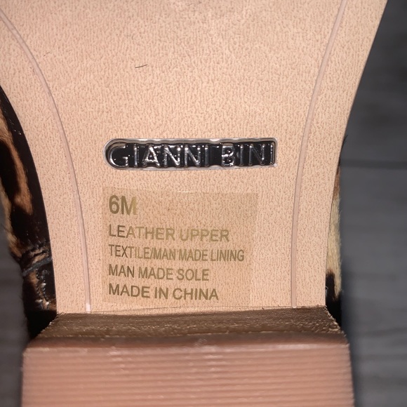 Gianni Bini Furry Animal Print Ankle Boots 6M NWOT - Picture 4 of 4